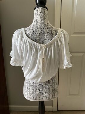 Ocean Drive White Off-Shoulder Ruffle Sleeve Blouse